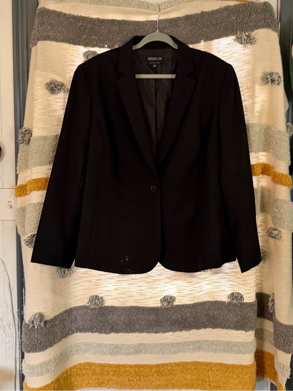 Jones New York Black Single-Button Blazer - Classic Women's Jacket 22W